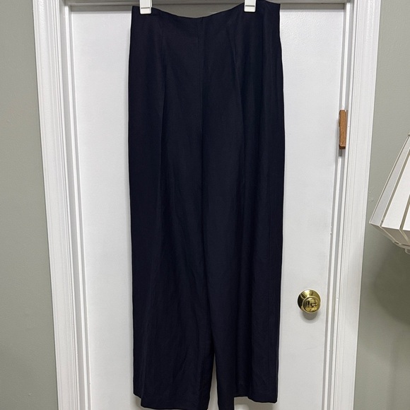 Ann Taylor Elegant Navy Wide Leg Pants - Picture 5 of 6